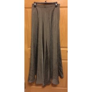 Allison Taylor, Size 10, Full Length Taffe…